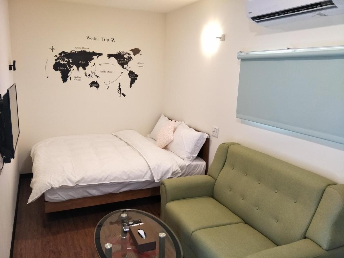 Tea King Container Bed & Breakfast Yuchi Exterior photo