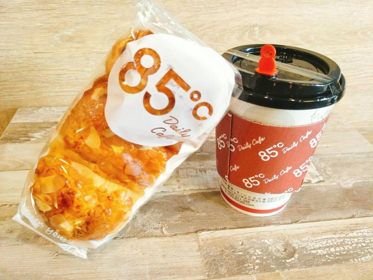 Tea King Container Bed & Breakfast Yuchi Exterior photo